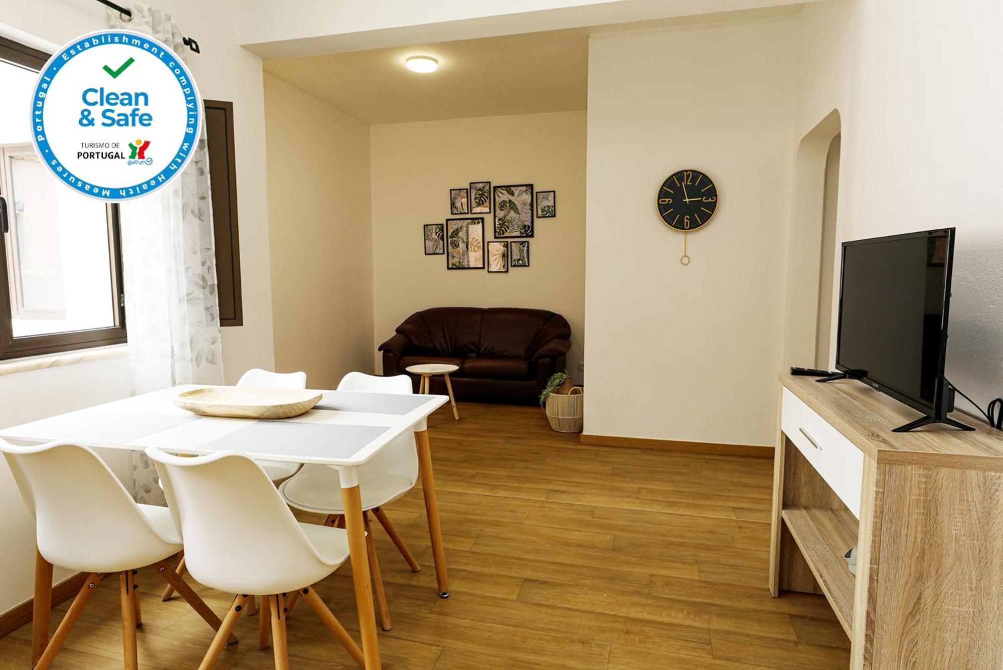 B87 - Windmill 2 Bed Apartment In Odiaxere Exterior photo